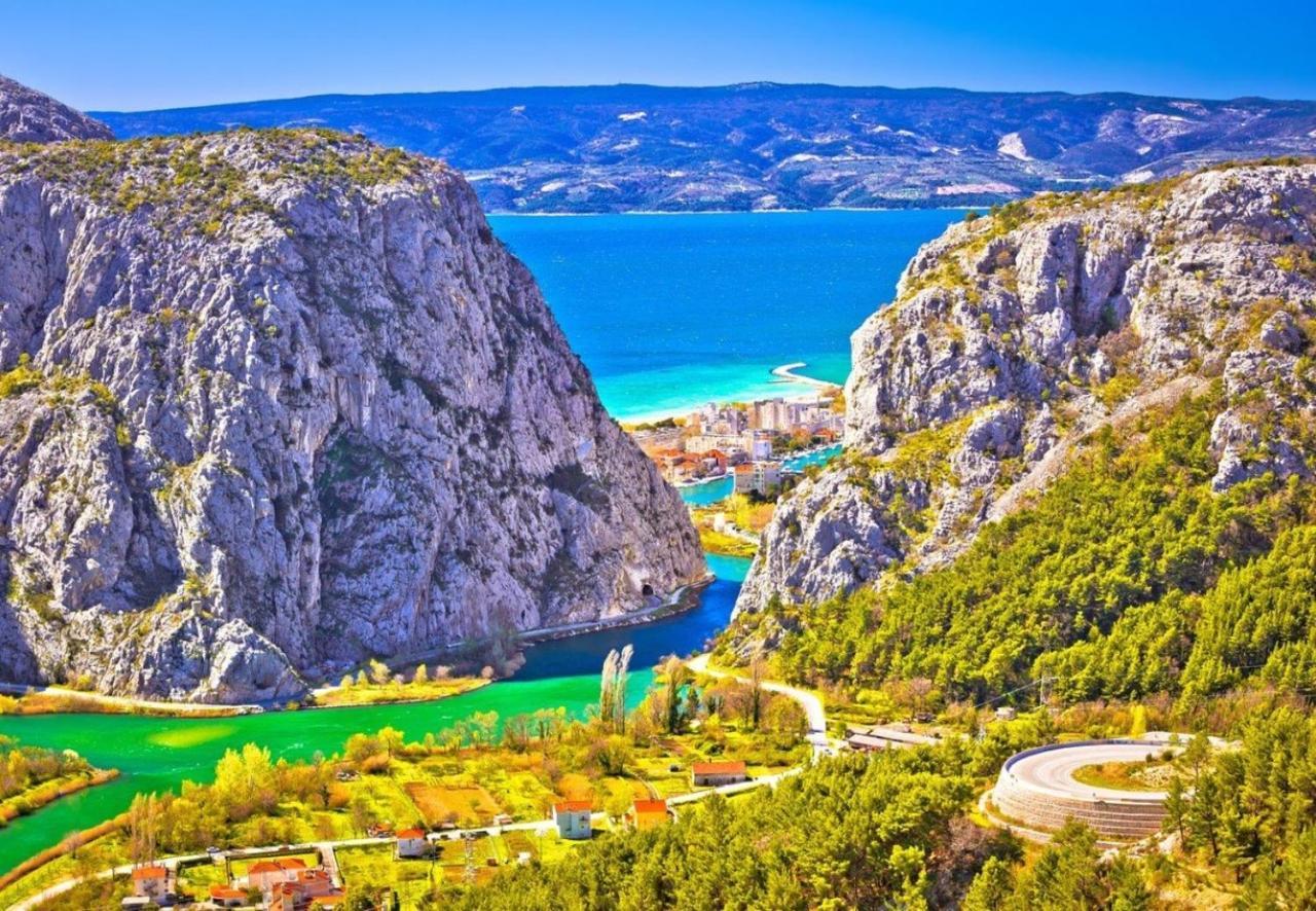 Adriatic Seaview Apartment Omiš Kültér fotó